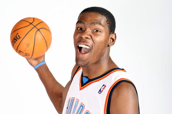 育超级IP 育超级IP