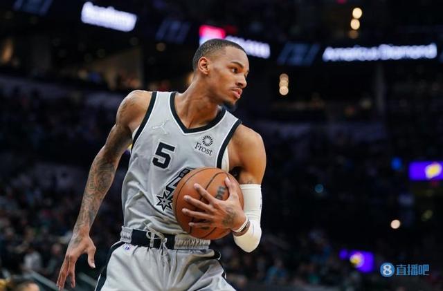 库里一样 库里一样